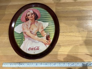 Large 17 inch vintage Coca-Cola tray Large 17 inch vintage Coca-Cola tray